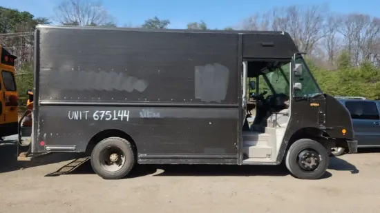 Picture of 2011-workhorse-custom-chassis-w62